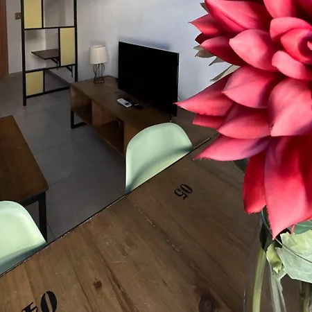 Apartamento Cristamar Centro Y Playa *