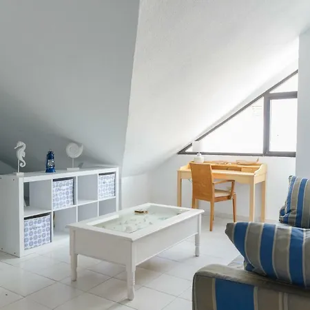 Cristamar Centro Y Playa * إِستيبونا